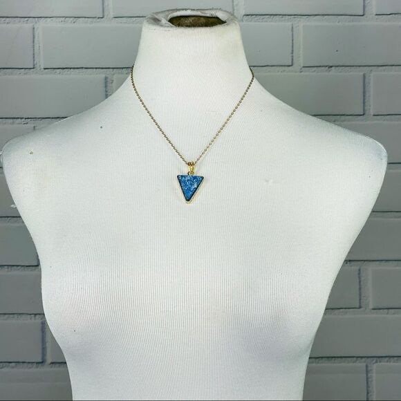 10/$25🦋 T&J Designs Blue Triangle Druzy Necklace - Picture 2 of 5